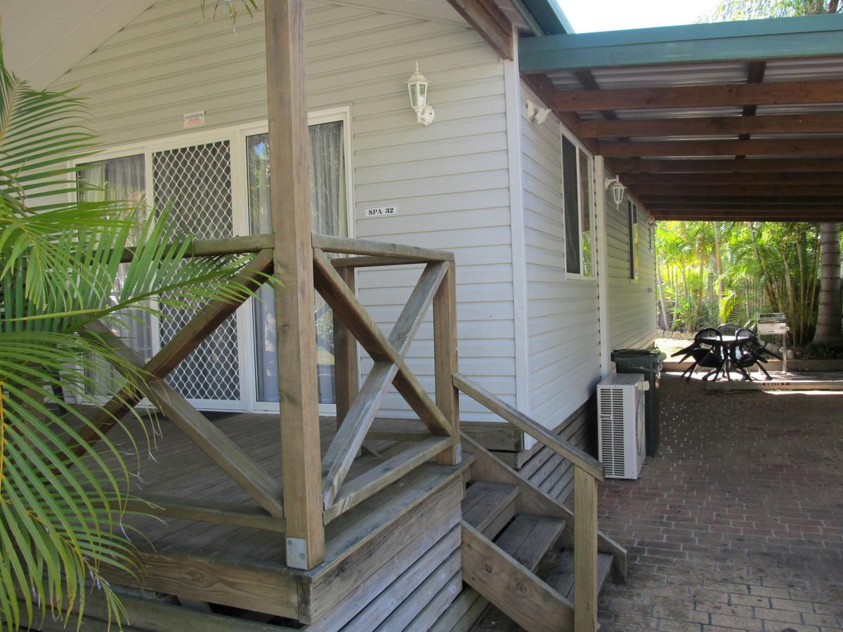 Balcony and Private Barbecue in the Garden Spa Suite