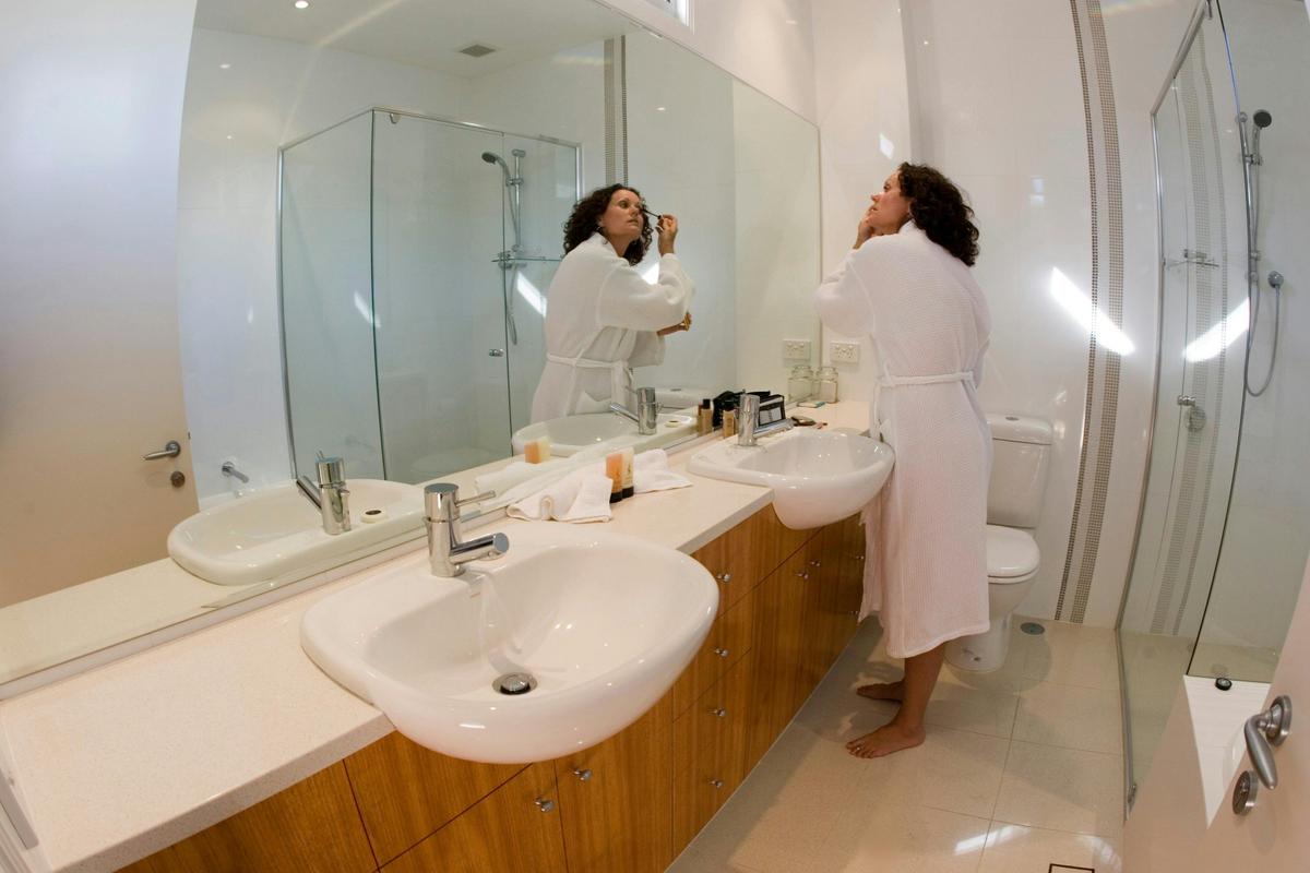 Azure's main bathroom