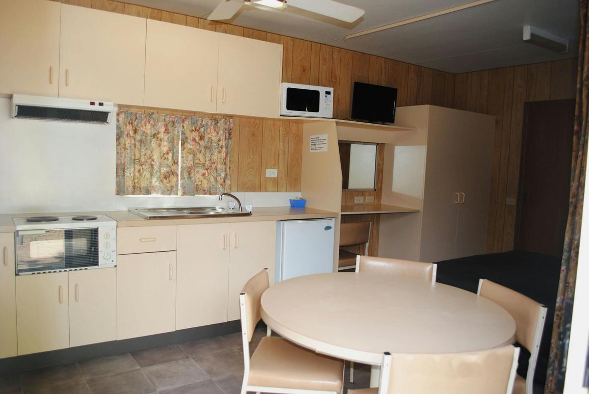 Ball Park Caravan Park