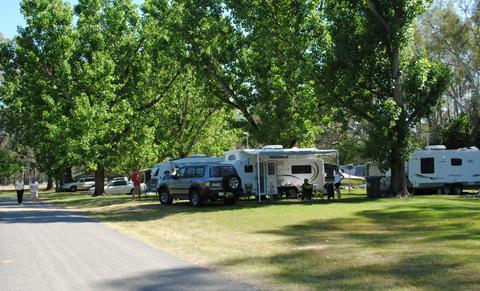 Ball Park Caravan Park