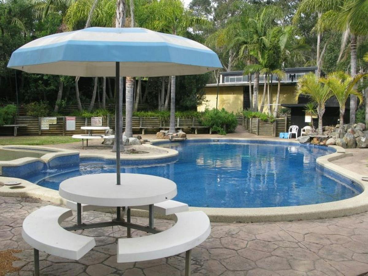 pool