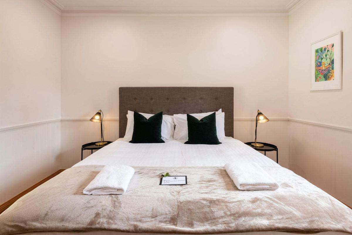 Blenheim Beach Cottage Bedroom