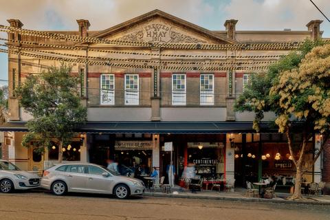 Australia Street Suites
