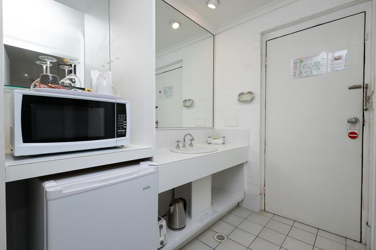 Executive Twin Disabled