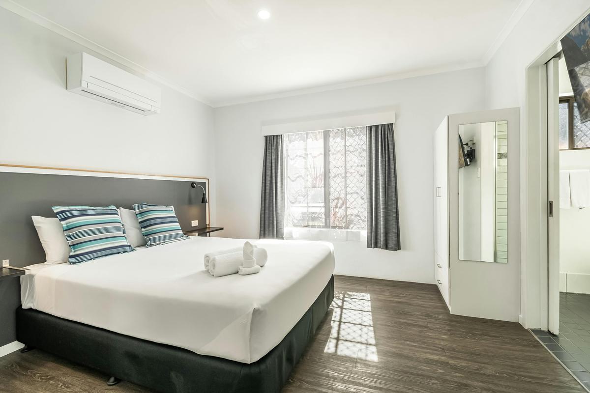 1-Bedroom Suite - Pet Friendly
