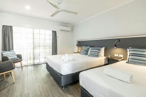 Superior Twin - Pet Friendly