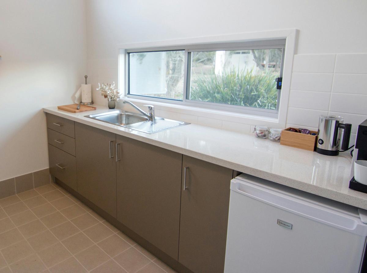 Bangalay Retreat safari tent kitchenette