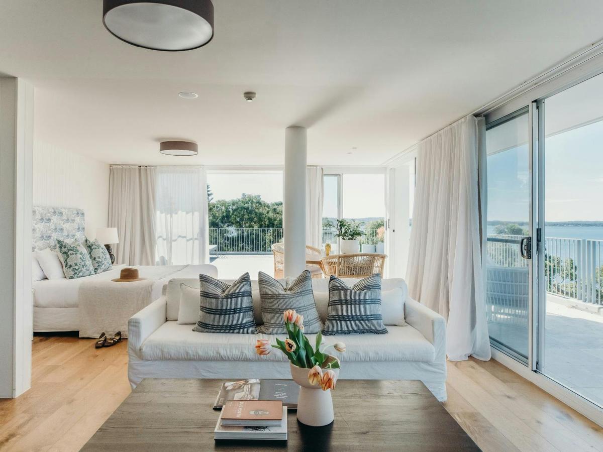 Penthouse accommodation Bannisters Port Stephens