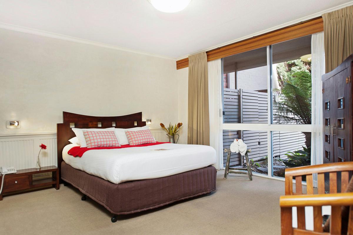 Non Waterfront - Ground Floor