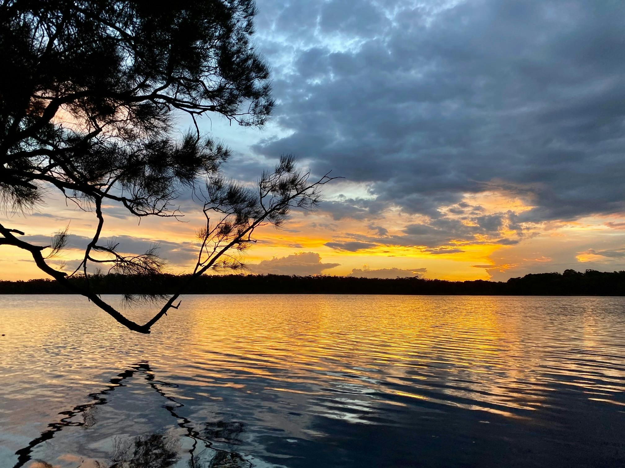 Sunset Bay Break Away