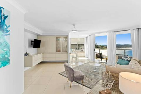 Beachpoint 503