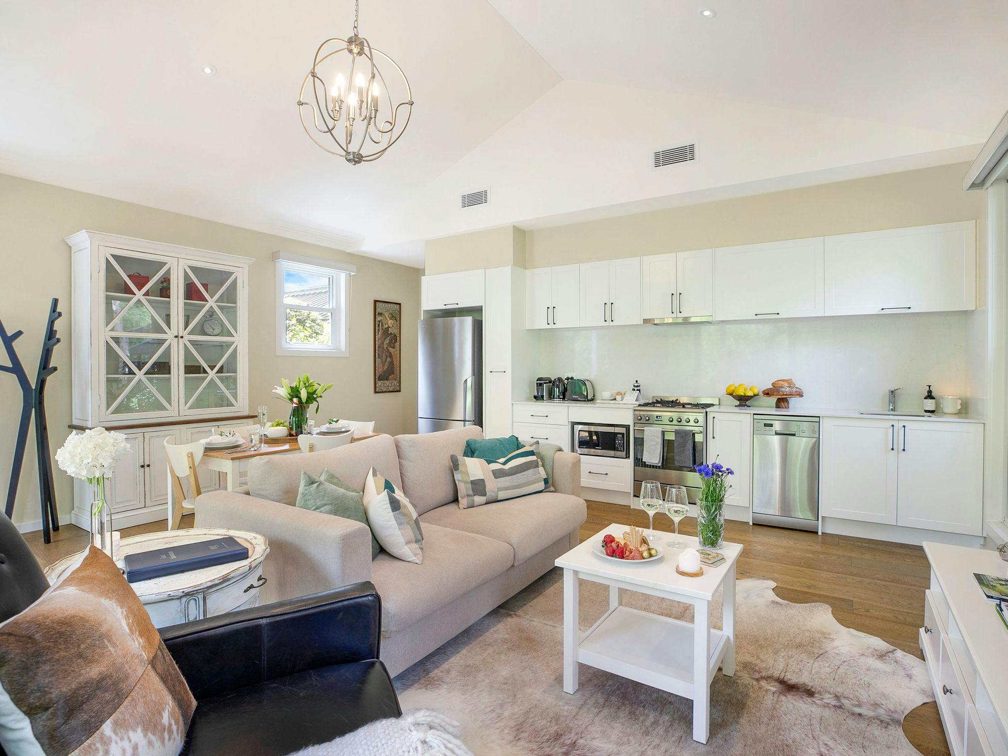 Fully equipped kitchen including dishwasher, microwave and coffee machine