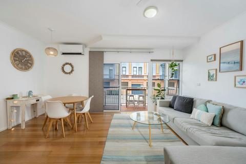 Beach City Apartment