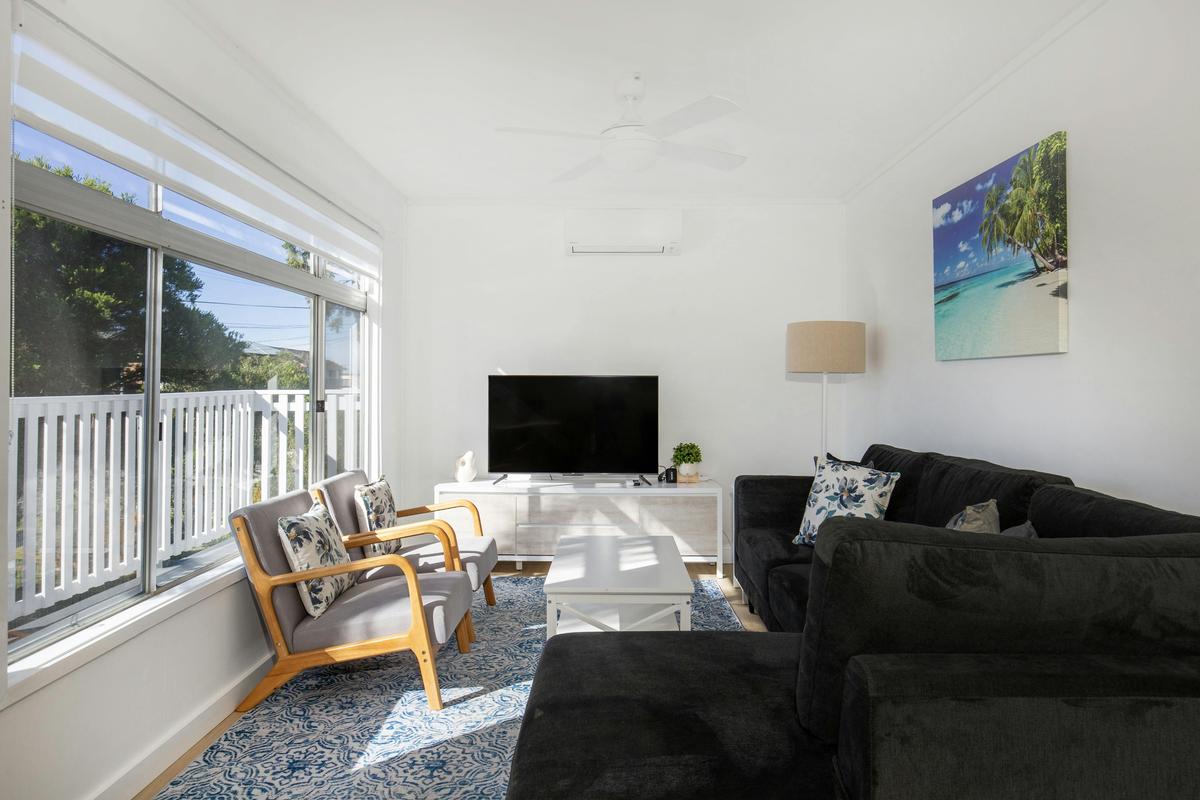 Living Area 2