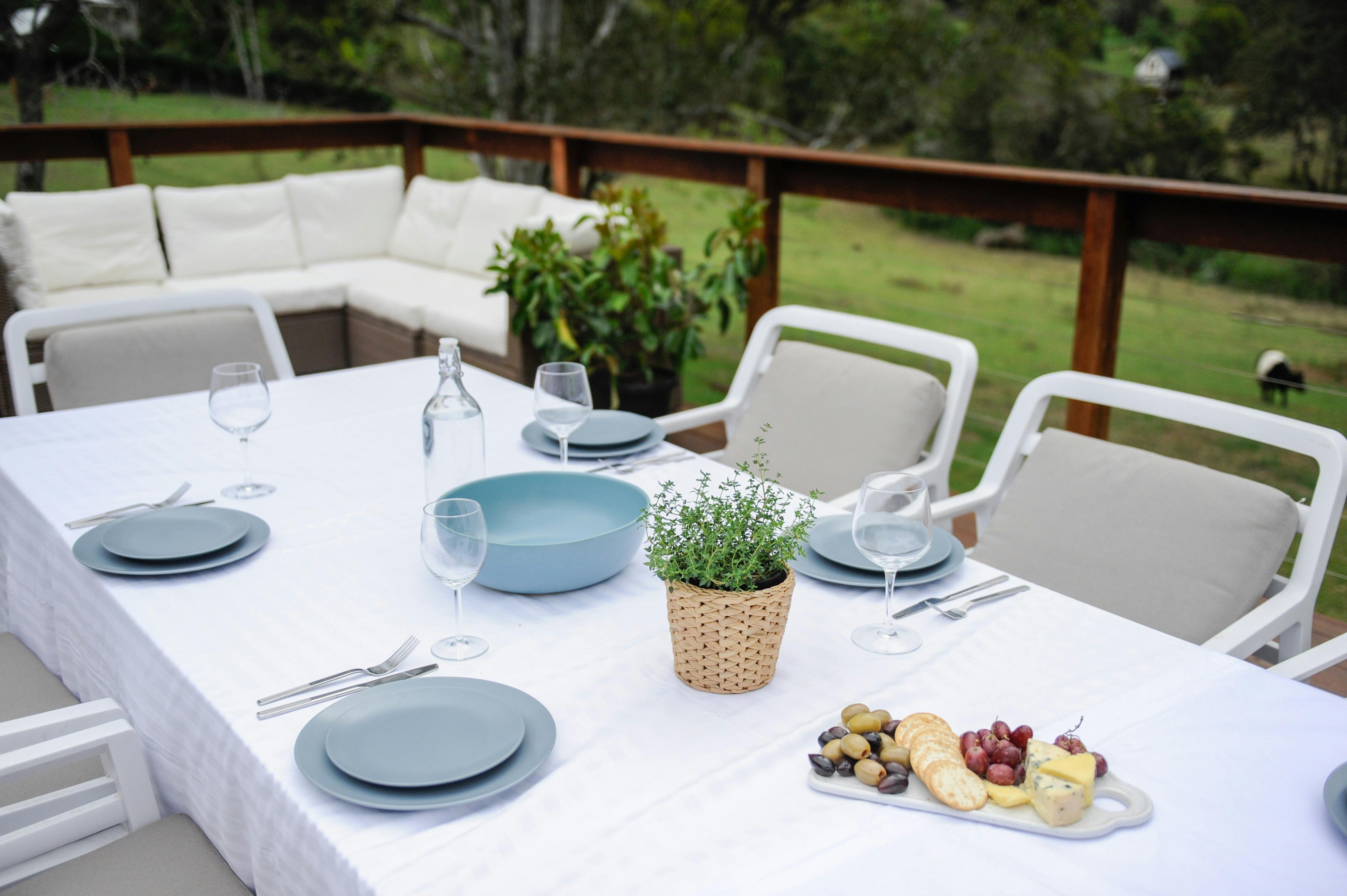 Outdoor deck with views to mountains