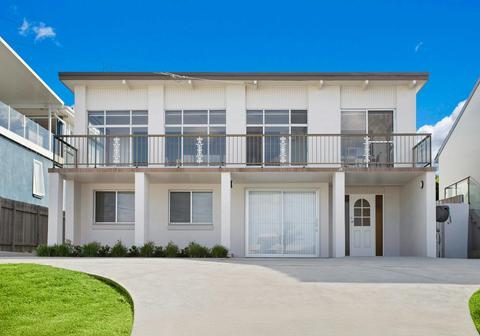 Beach House on Johnson