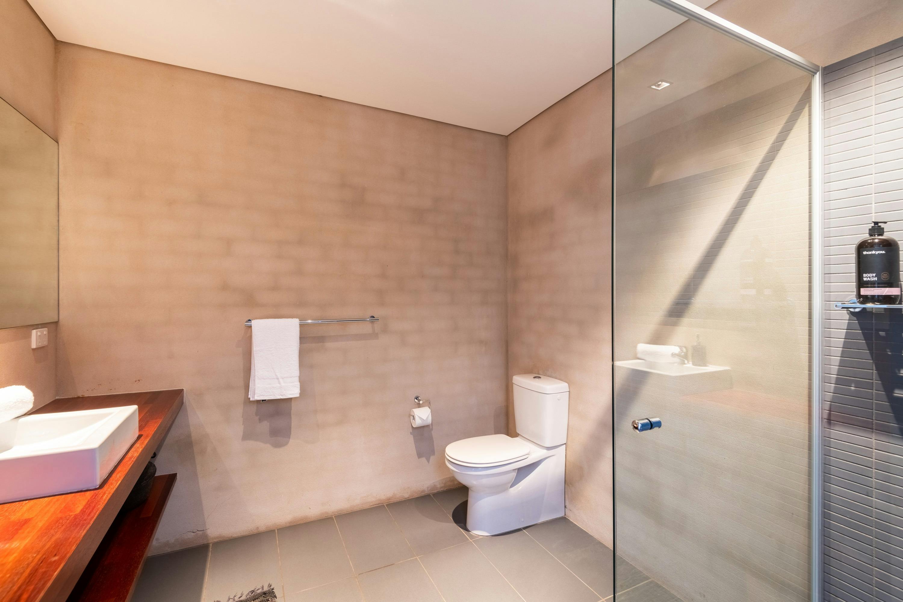 Beach Studio @ Due East