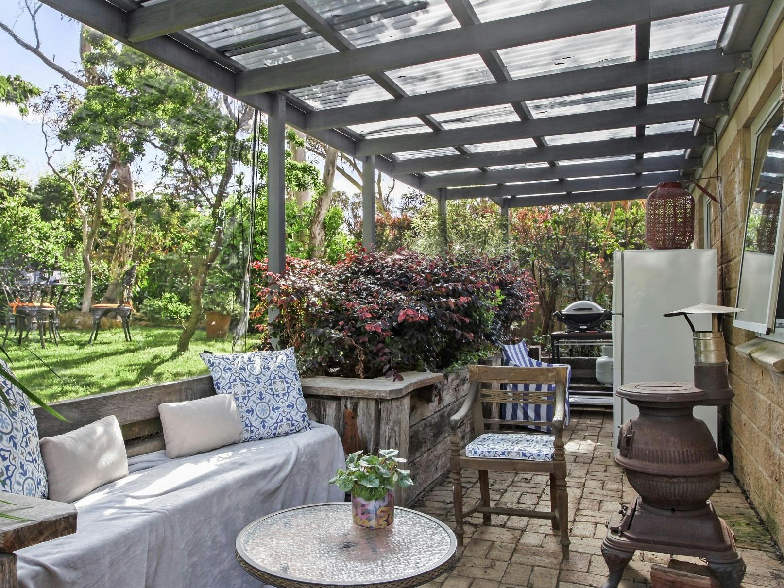 Outdoor undercover area