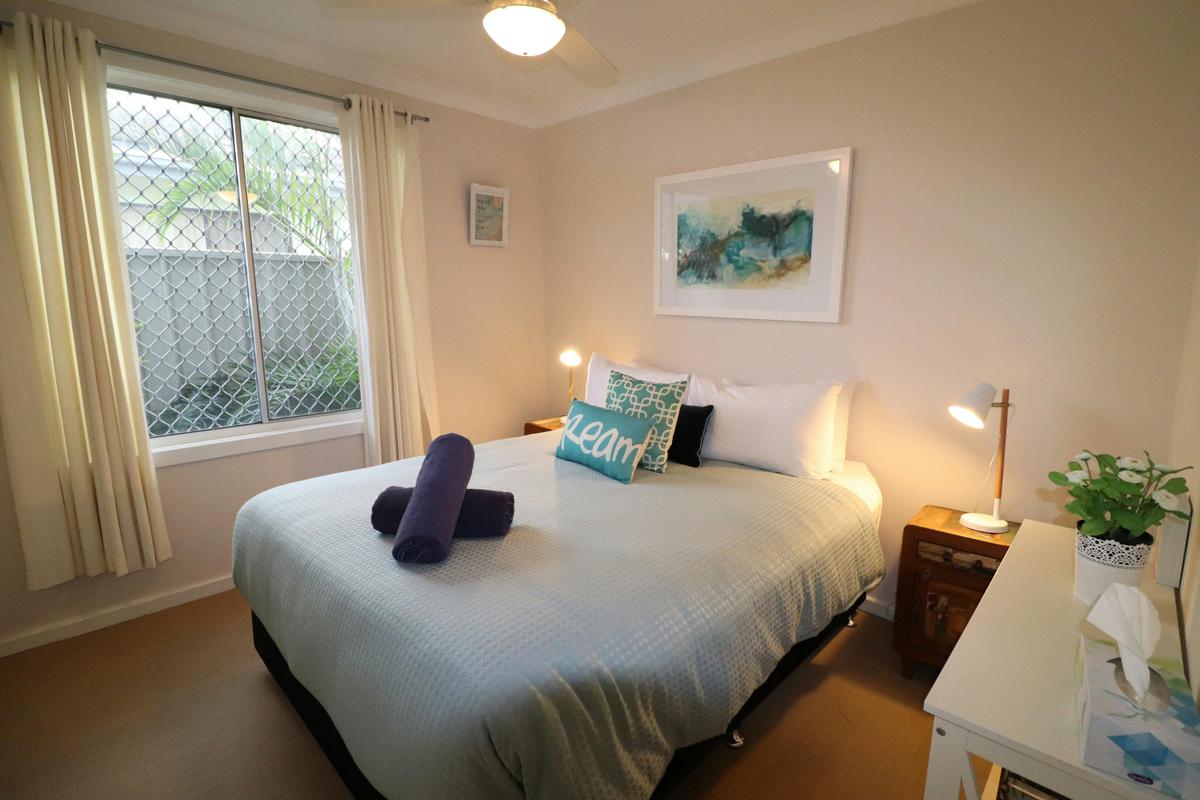Main bedroom with queen bed