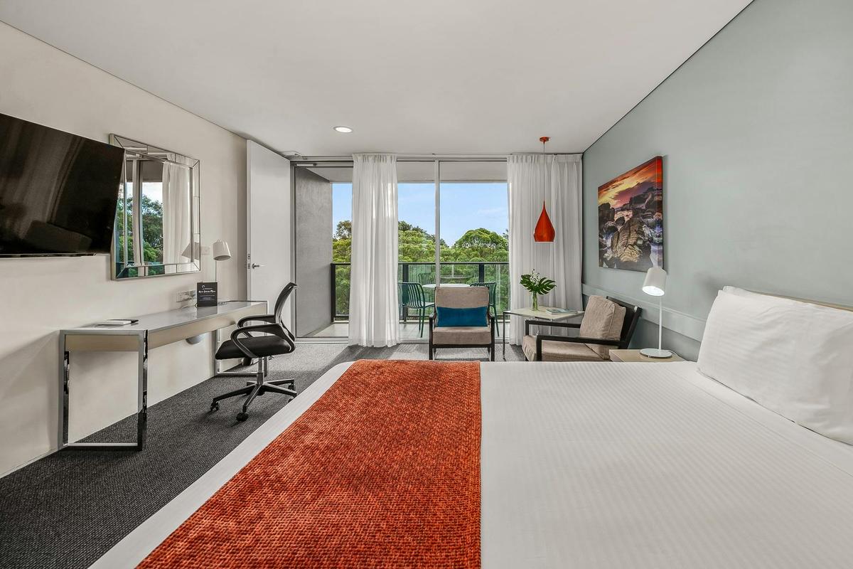 Executive King Room