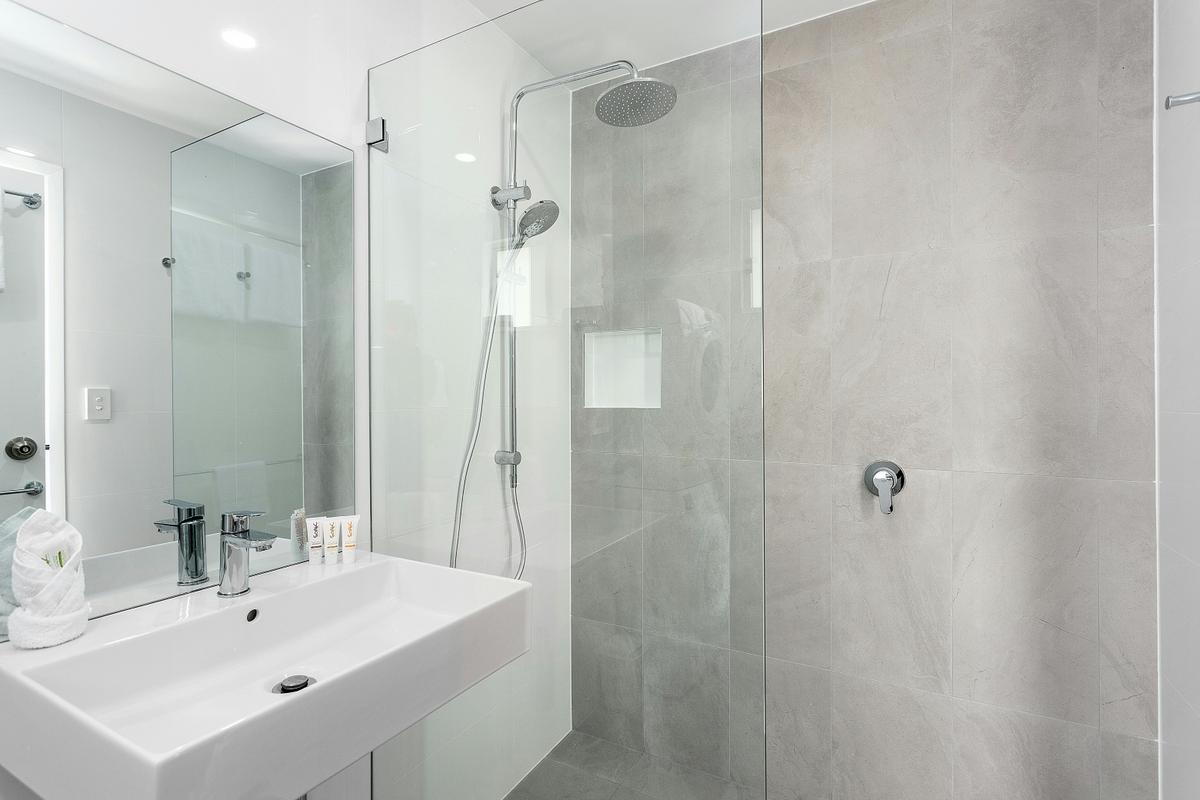 Ensuite laundry Site Bathroom