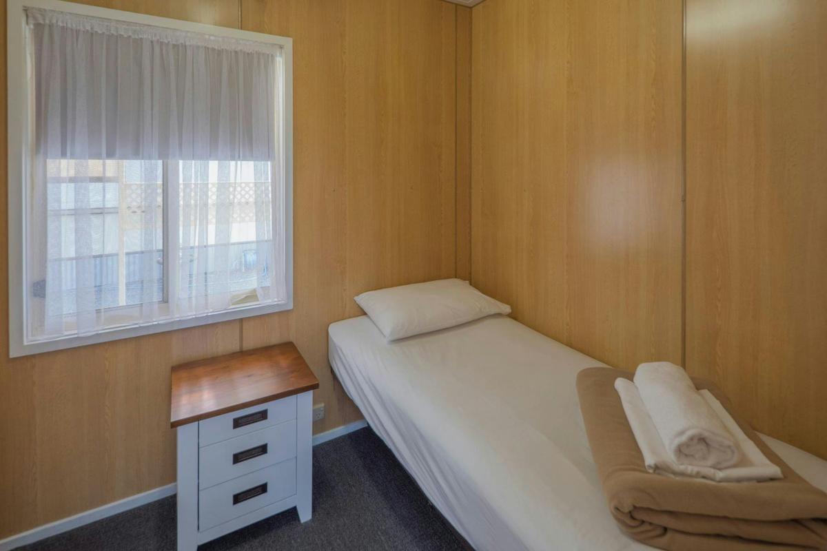 Palm Cabin Bedroom