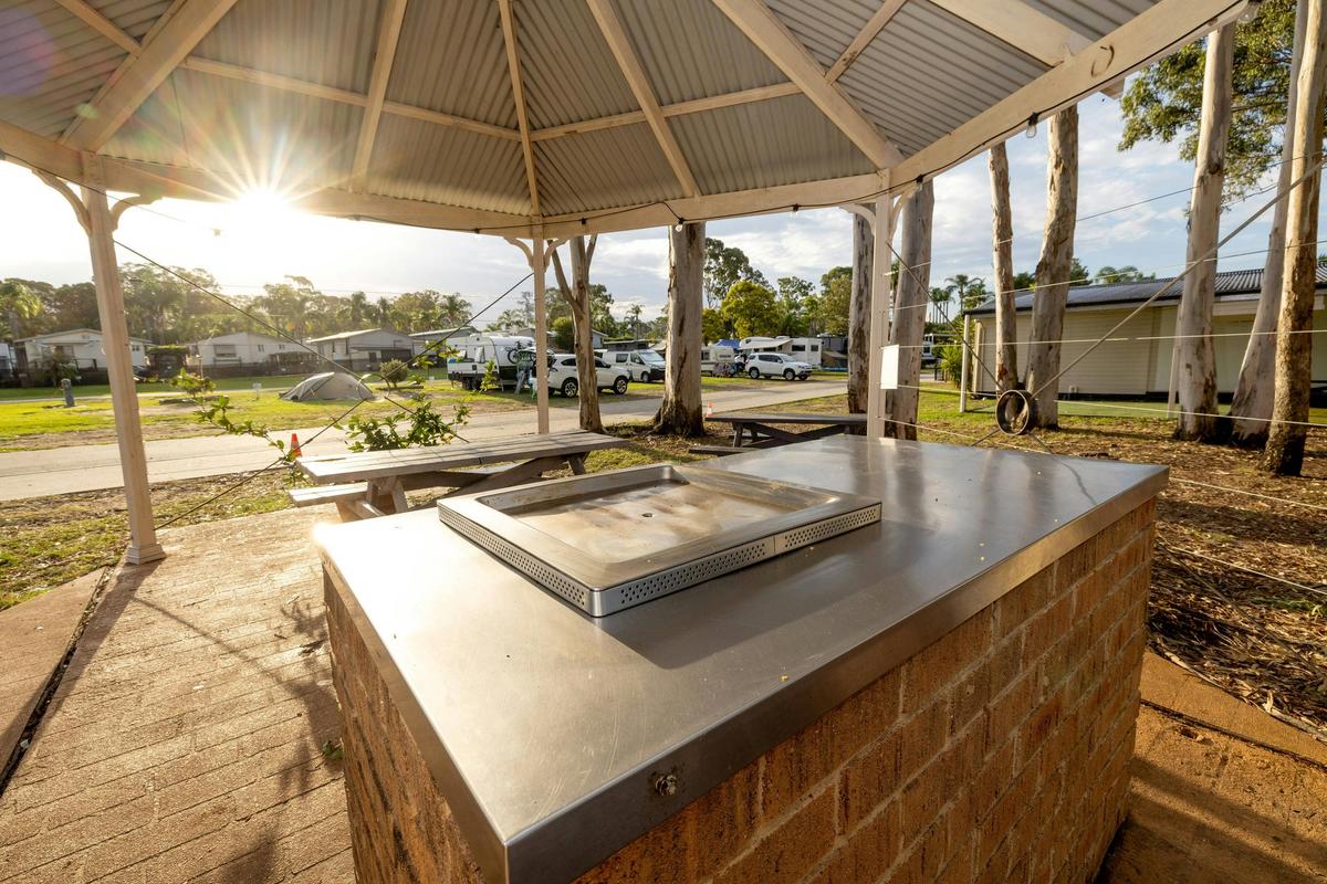 BIG4 Karuah Jetty Holiday Park BBQ area
