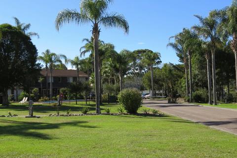 BIG4 Karuah Jetty Port Stephens - Drive-through caravan site