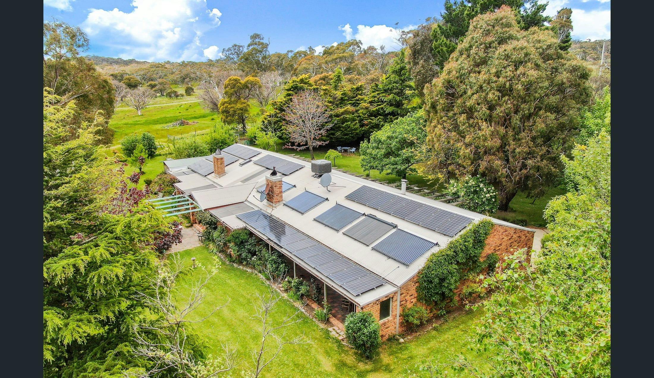 Big Yard Farm offers a sustainable, off-grid  stay with solar power, two open fires and fresh water