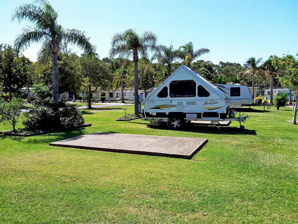 BIG4 Happy Hallidays Powered Slab Site