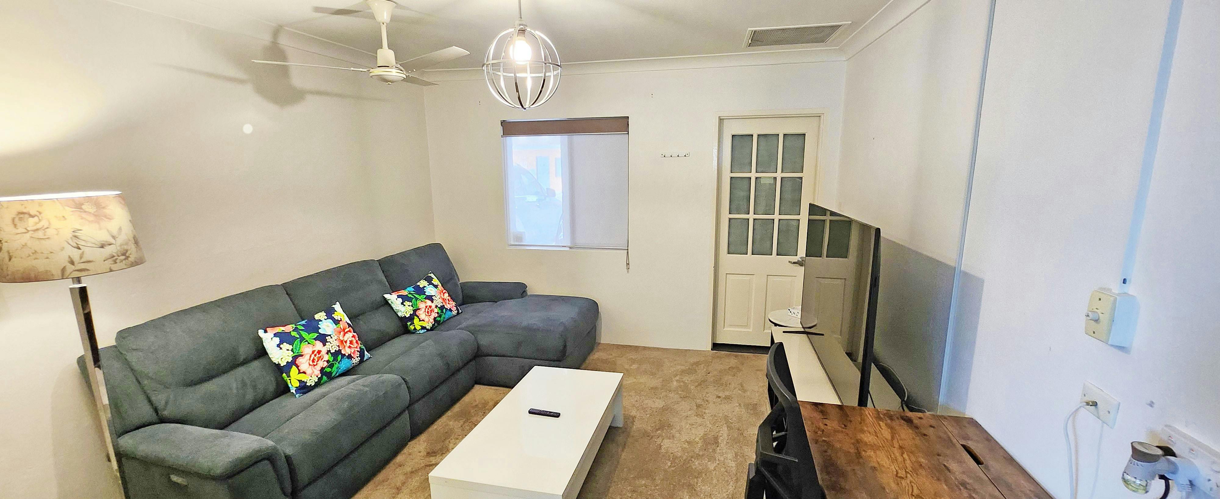 1 bedroom lounge room 1