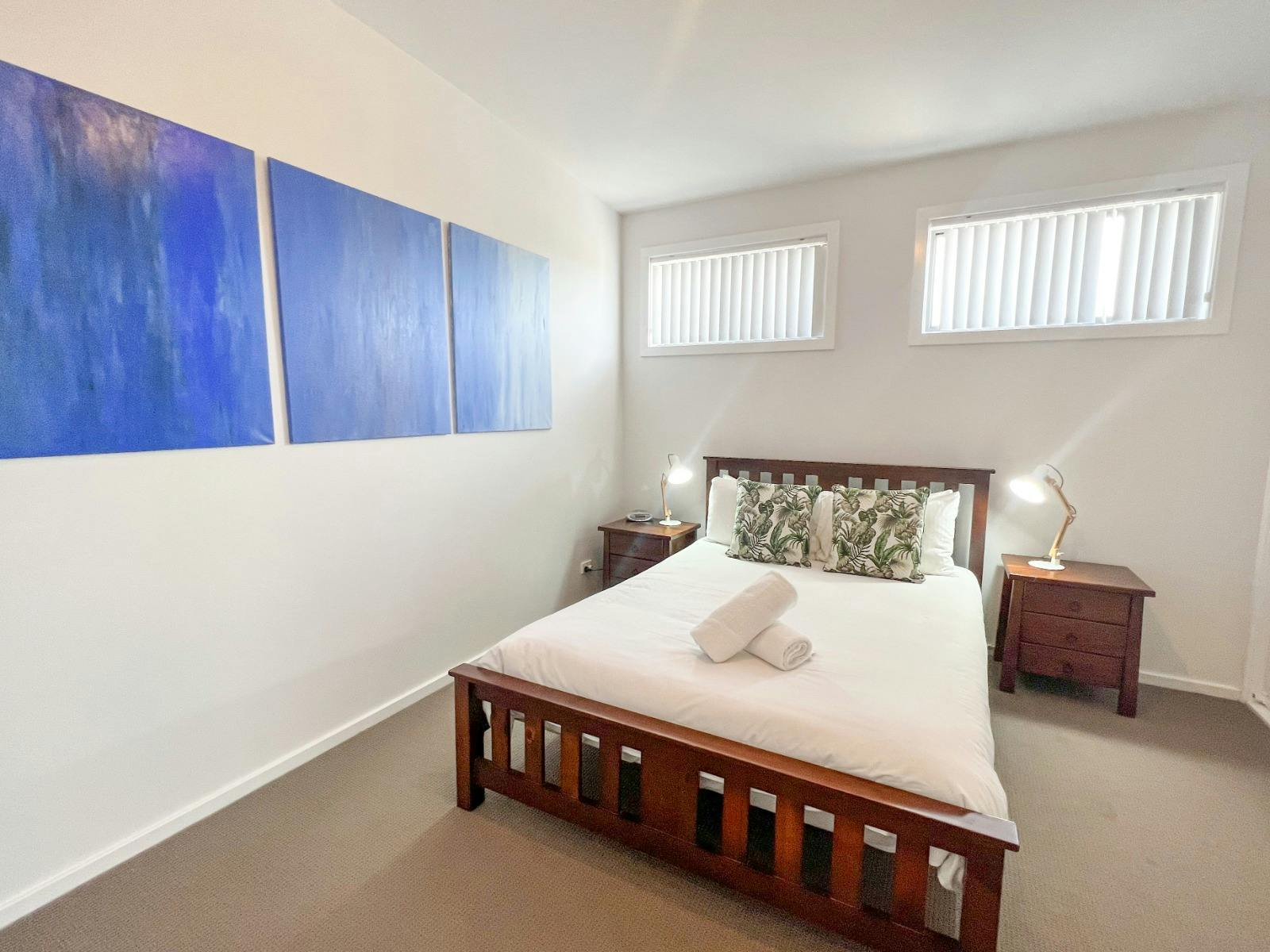 Bedroom  1 has queen bed