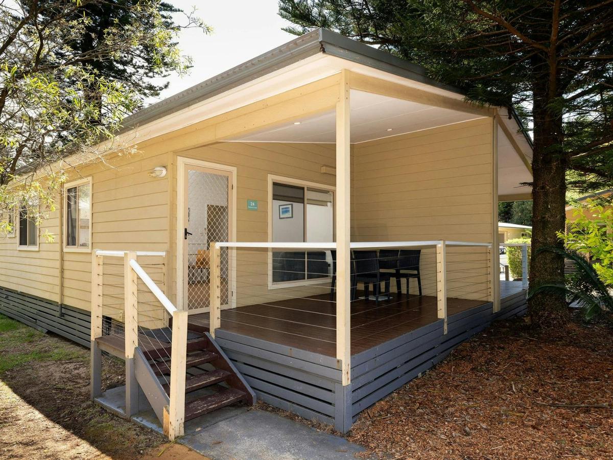 Bungalow Cabin