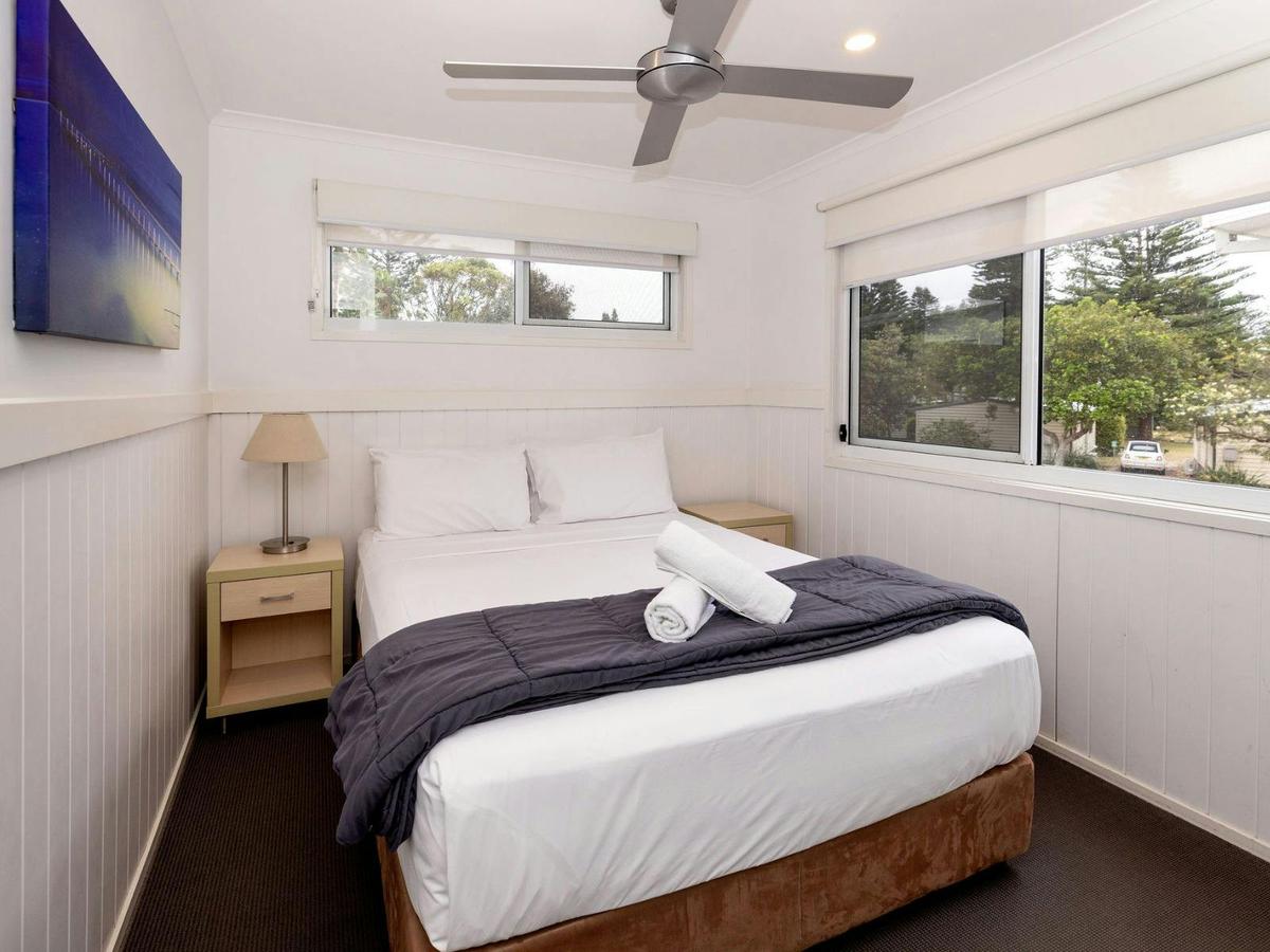 Lakeview Villa