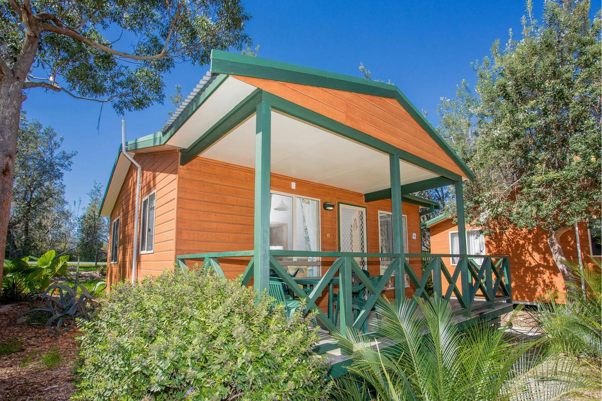 Villa Cabin Exterior