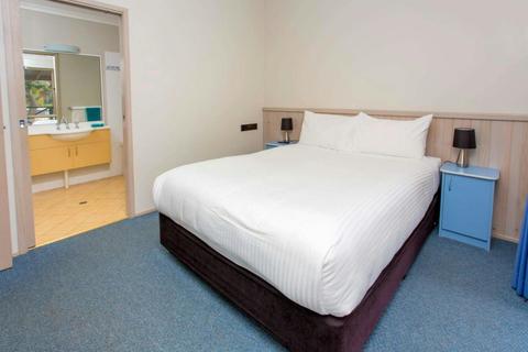 Spa Unit Bedroom