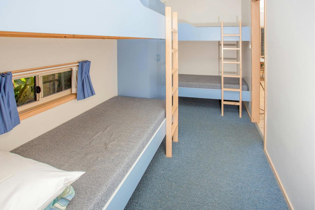 Deluxe Cabin Bunk Room