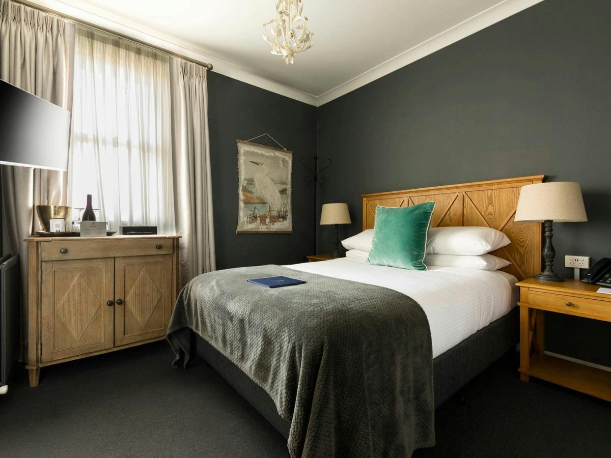 Petite Double Room at Berida Hotel