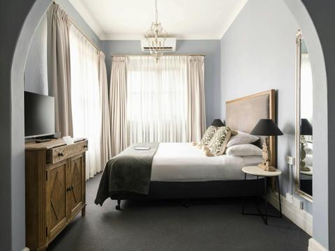 Classic King Room at Berida Hotel