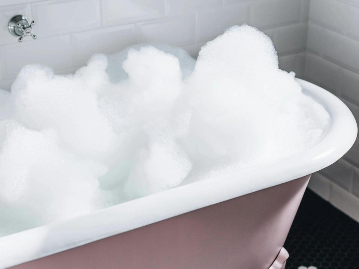 Grand Suite bath at Berida Hotel