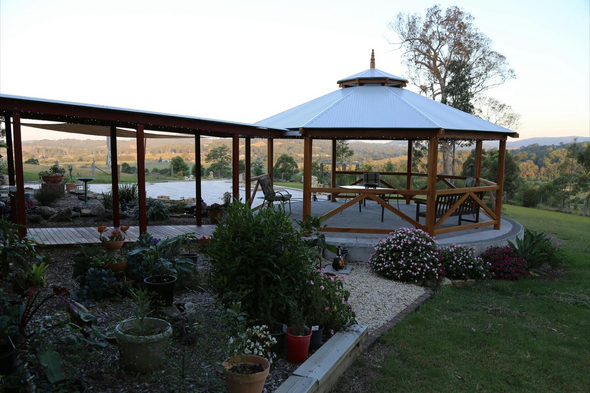 Pergola at side