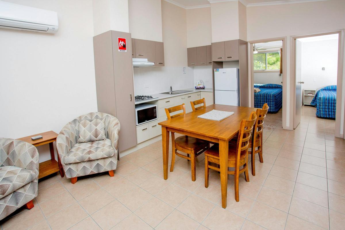 BIG4 Easts Beach Kiama Accommodation - Flametree Villa