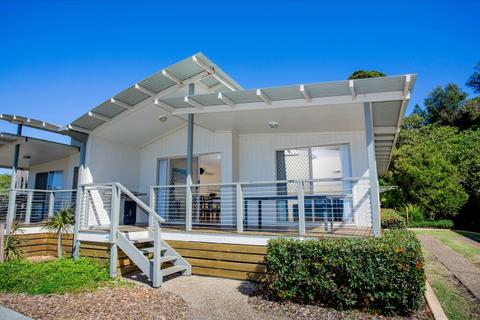 Front view Beach Retreat