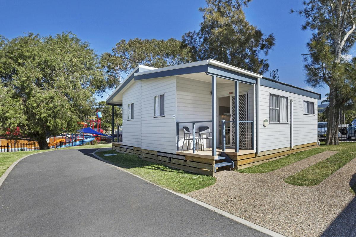 BIG4 Easts Beach Kiama Holiday Villa accommodation - Norfolk Cabins