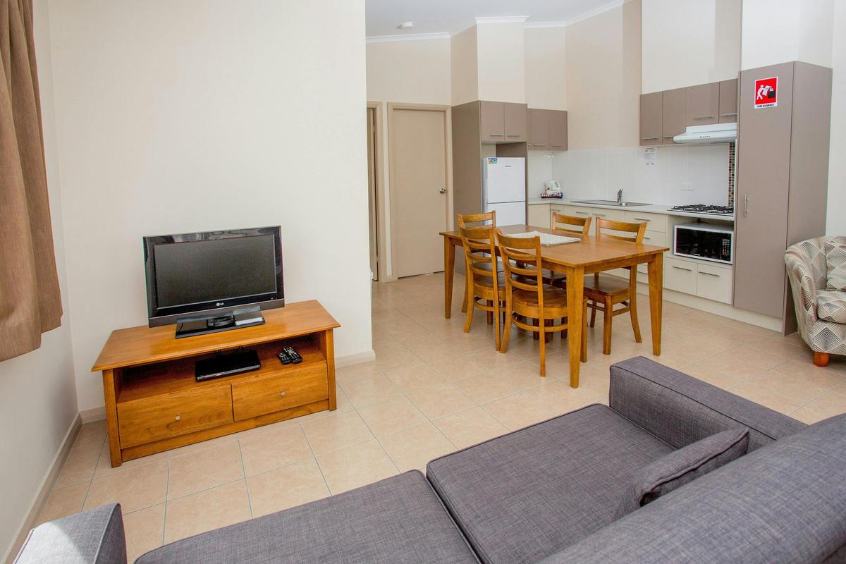 BIG4 Easts Beach Kiama accommodation - Flametree Family Villa