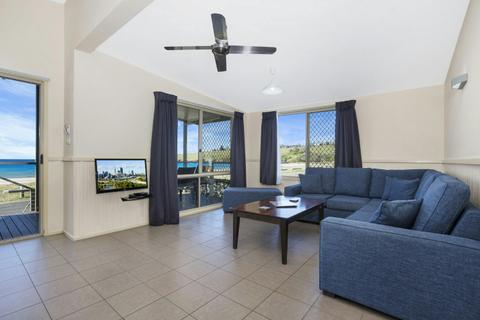 BIG4 Easts Beach Kiama Accommodation - Beach Retreat living