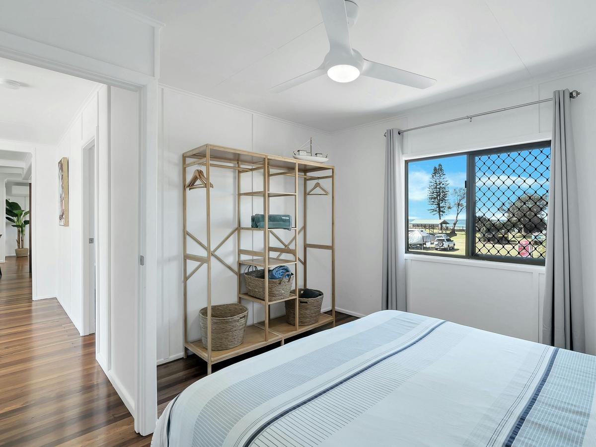 Main Queen Bedroom