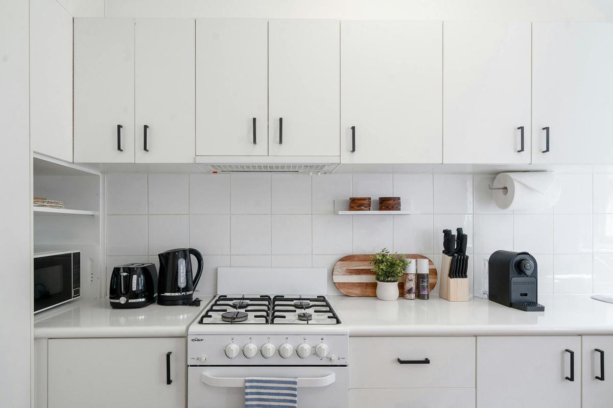 Modern, airy apartment in Bellevue Hill with stunning interiors and scenic views.