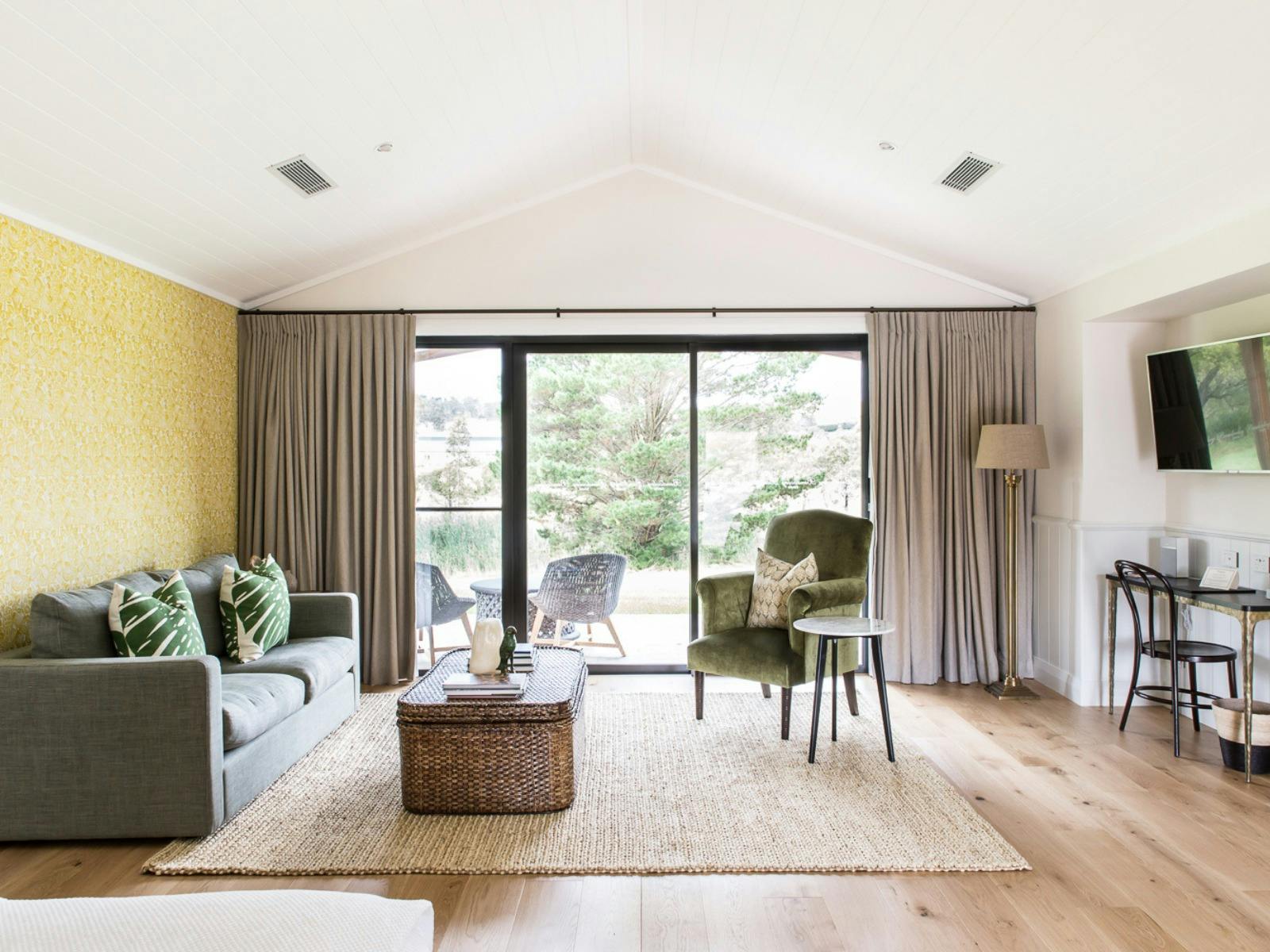 Studio Cottage Lounge