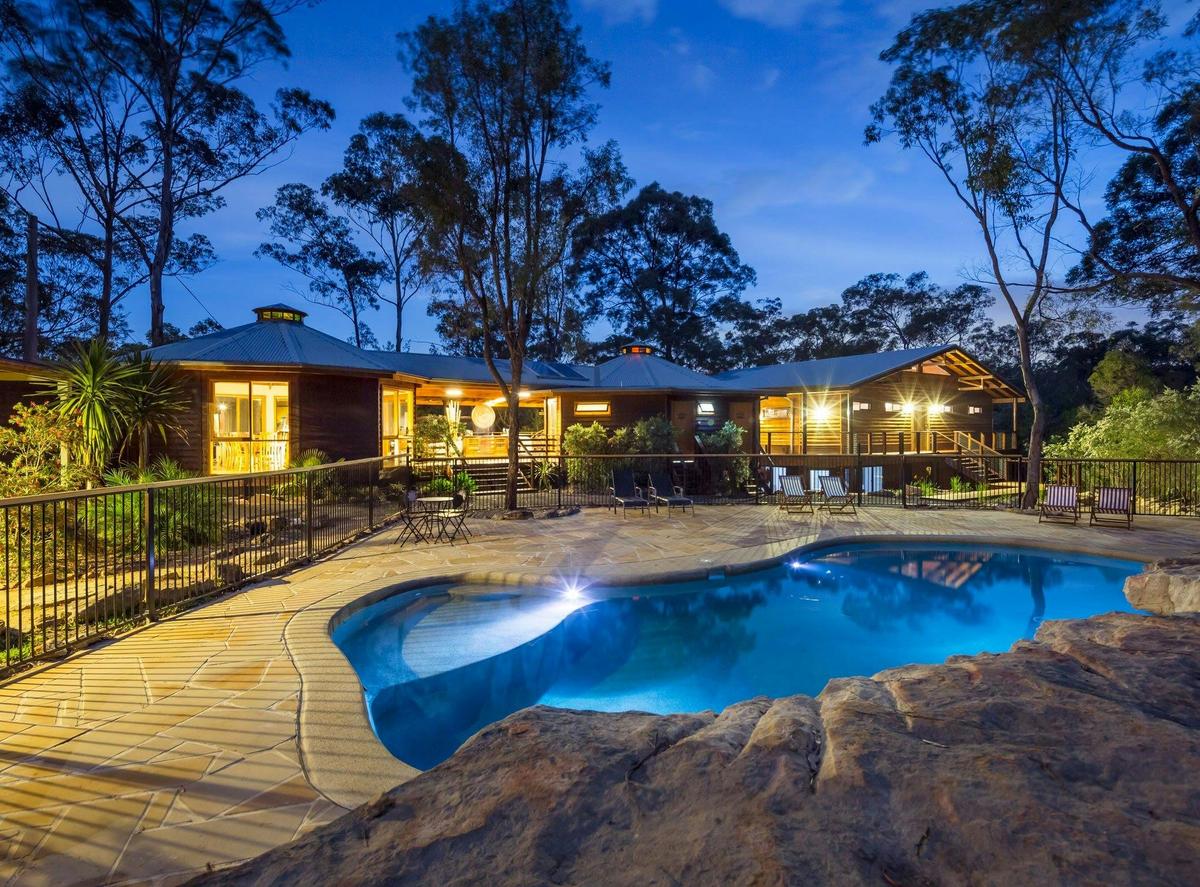 Aqua Therapy Pool